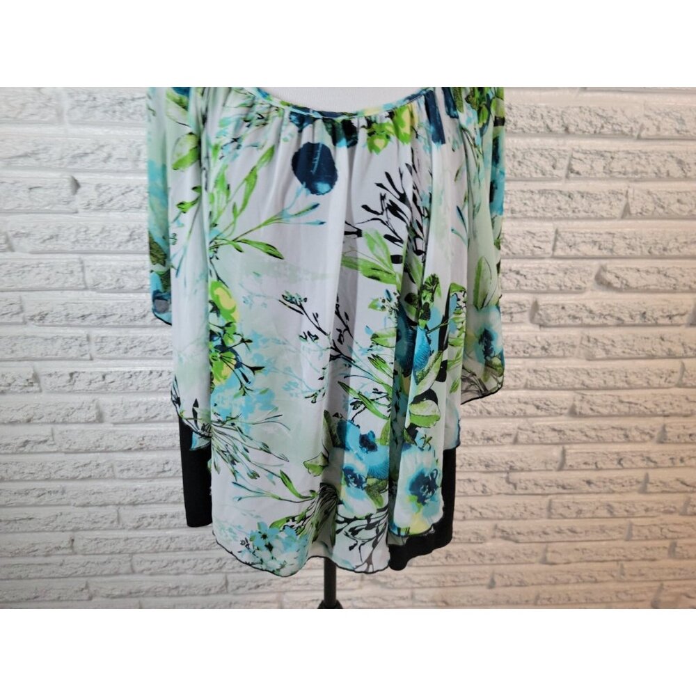 Cato Womens Top 26W 28W Plus Batwing Sleeve Pullover Blue Floral FLO205E - Picture 4 of 10